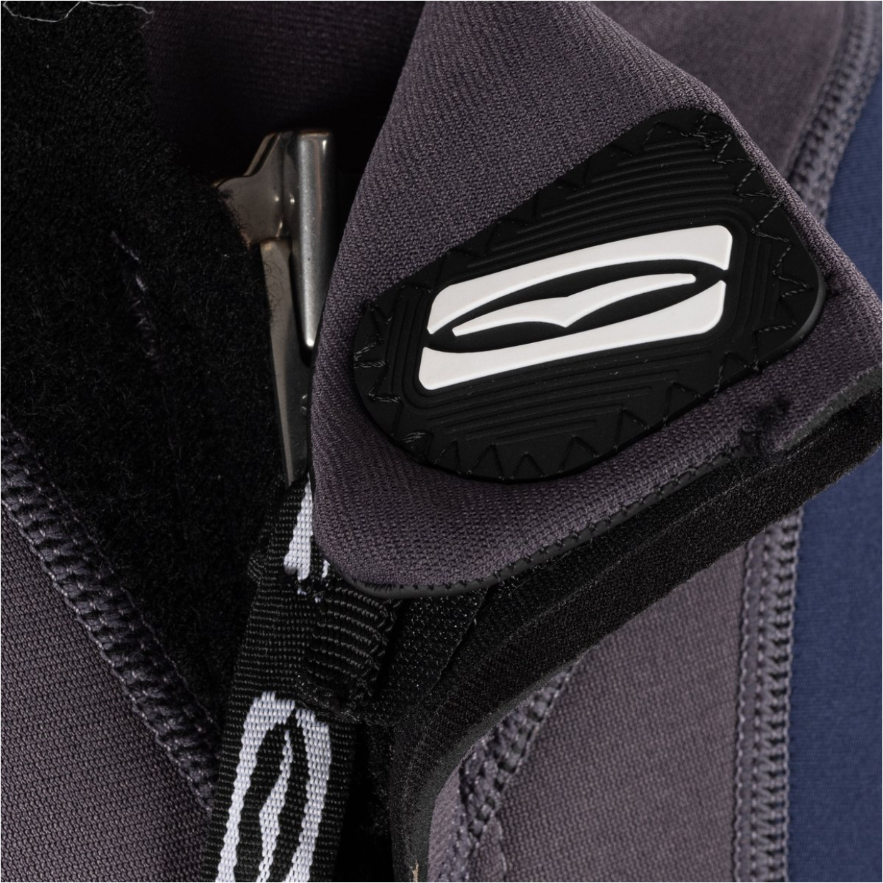 2025 Gul Mens Response 3/2mm Back Zip Shorty Wetsuit RE3319-C1 - Grey / Sulphur